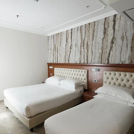 Esposizione Luxury Ξενοδοχείο 3*
